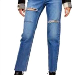 Petite Women's Topshop High Waist
Ripped Hem Mom Jeans